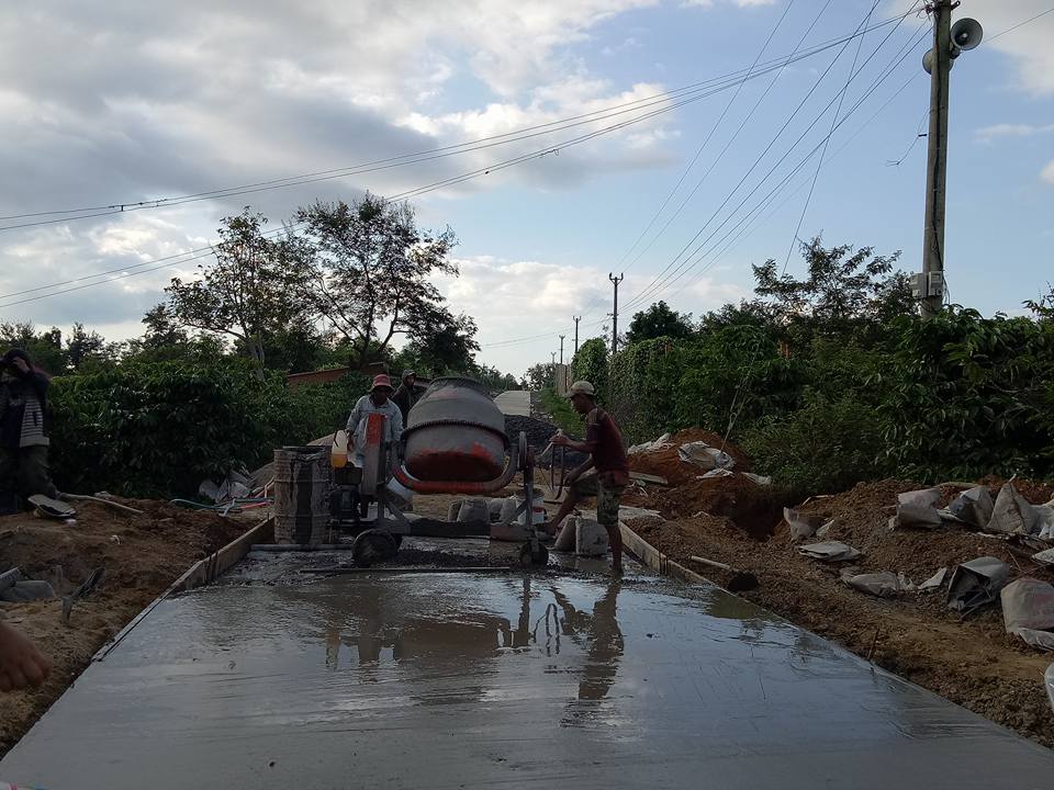 Nhân dân Huyện M’Drắk tích cực chung tay xây dựng Nông thôn mới
